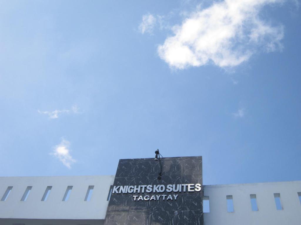 Knights Ko Suites Tagaytay City Exterior photo
